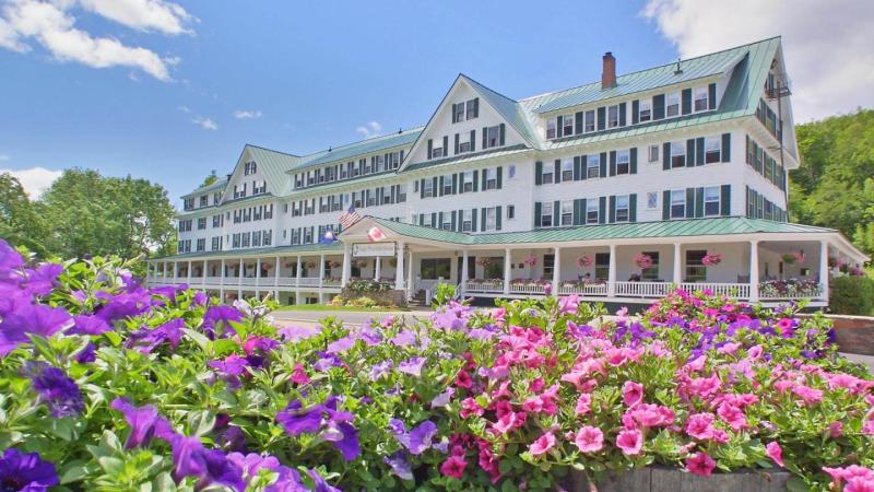 Best Pet Friendly Resorts New England