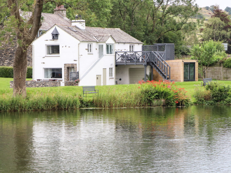 Dog Friendly Holidays Lake Windermere